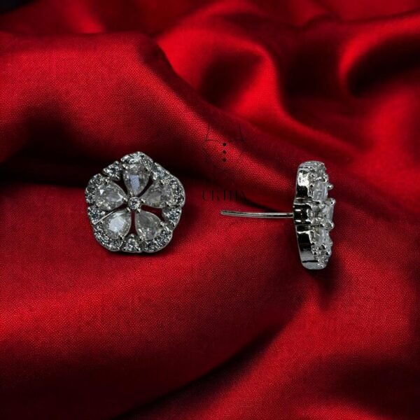 Uktha Jewellery - Image 3