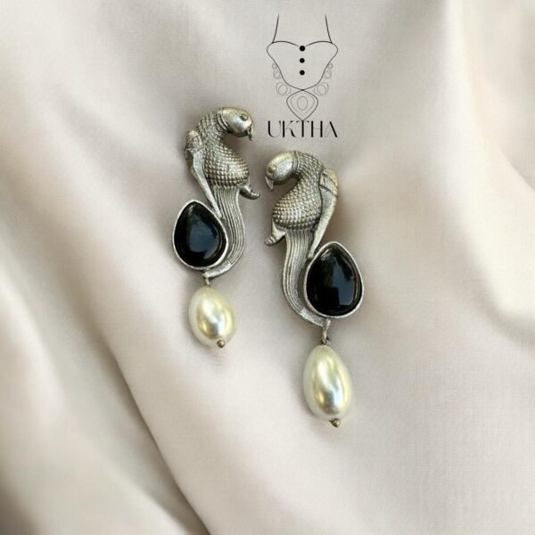 Uktha Jewellery