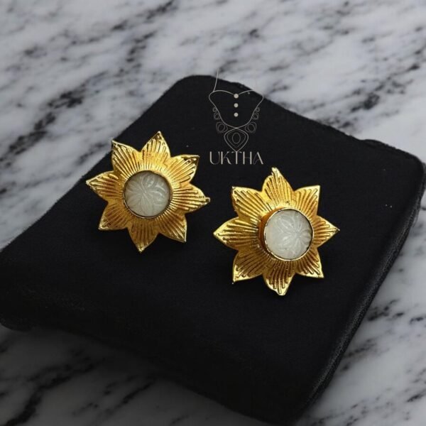 Uktha Jewellery