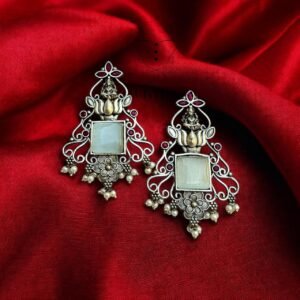 Uktha Jewellery