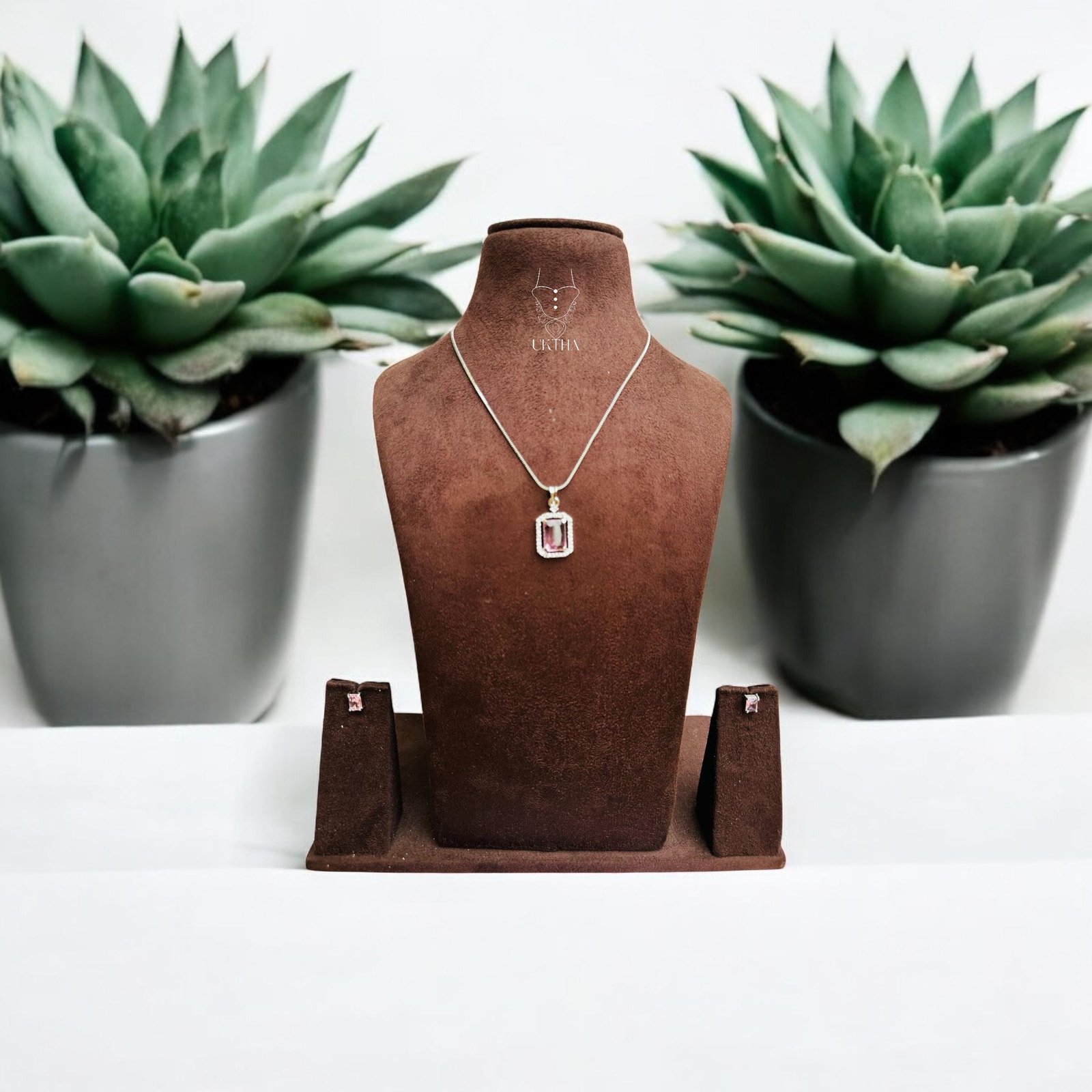 Uktha Jewellery