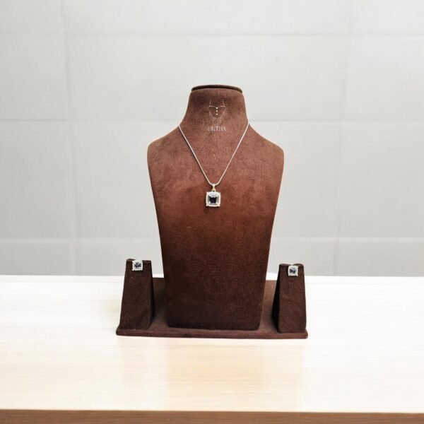Uktha Jewellery